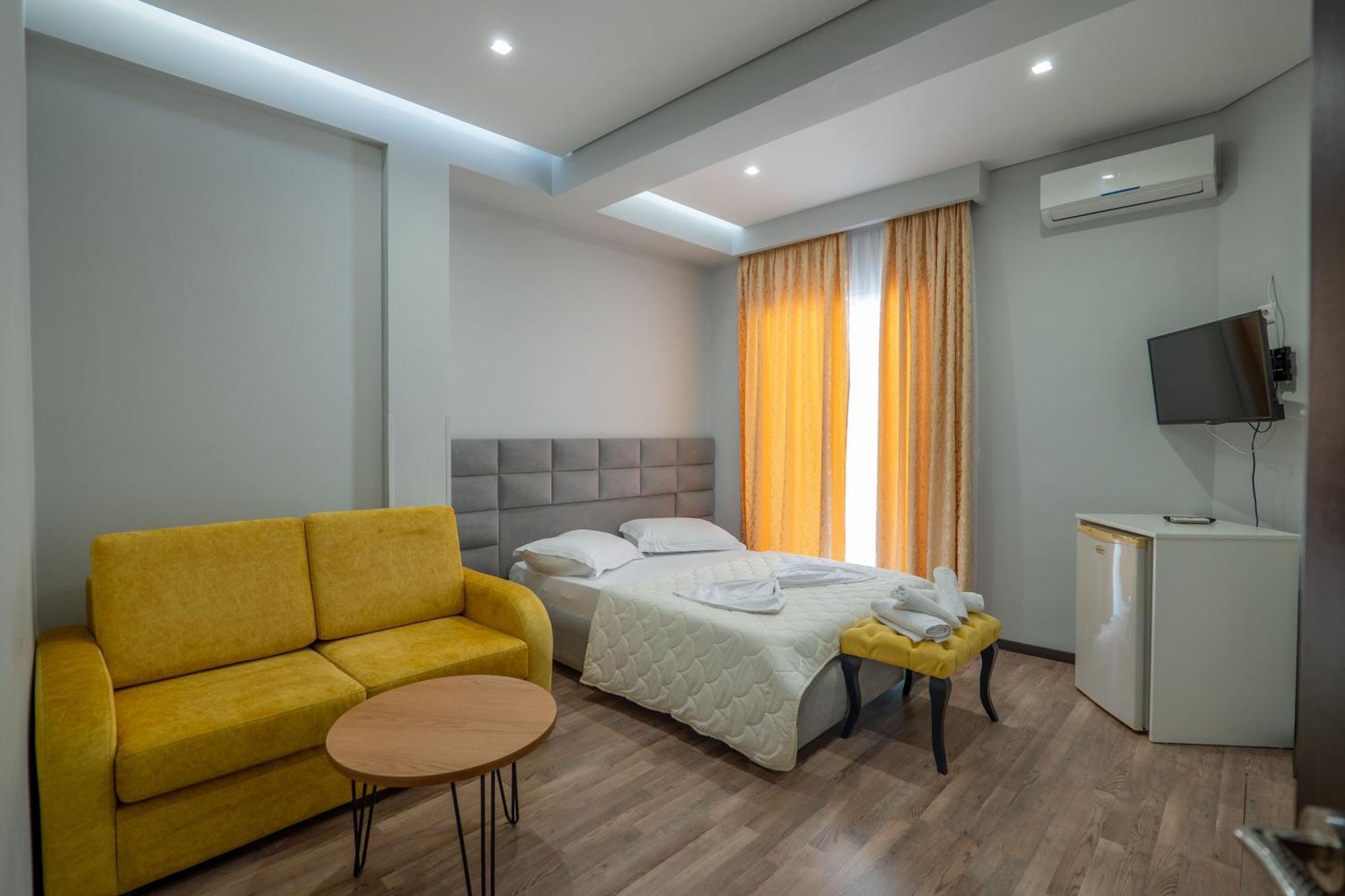 Sunkised Hotel Saranda Kültér fotó
