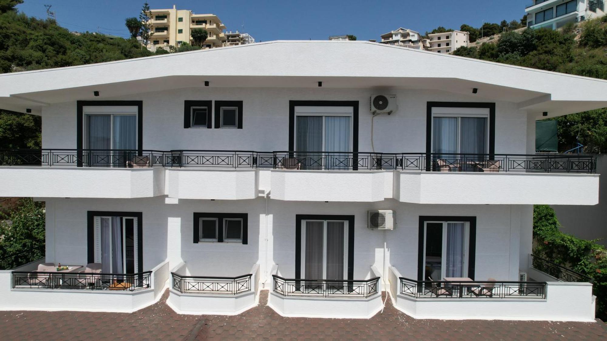 Sunkised Hotel Saranda Kültér fotó