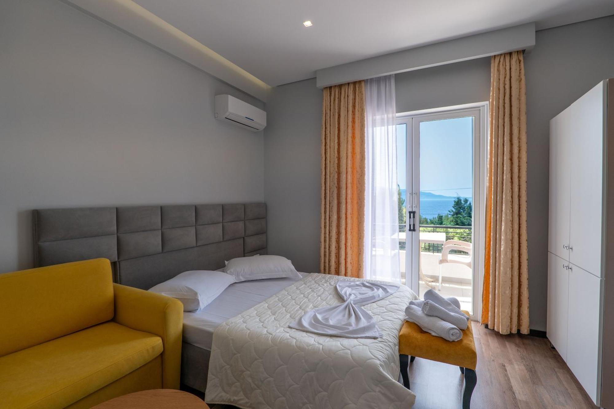 Sunkised Hotel Saranda Kültér fotó