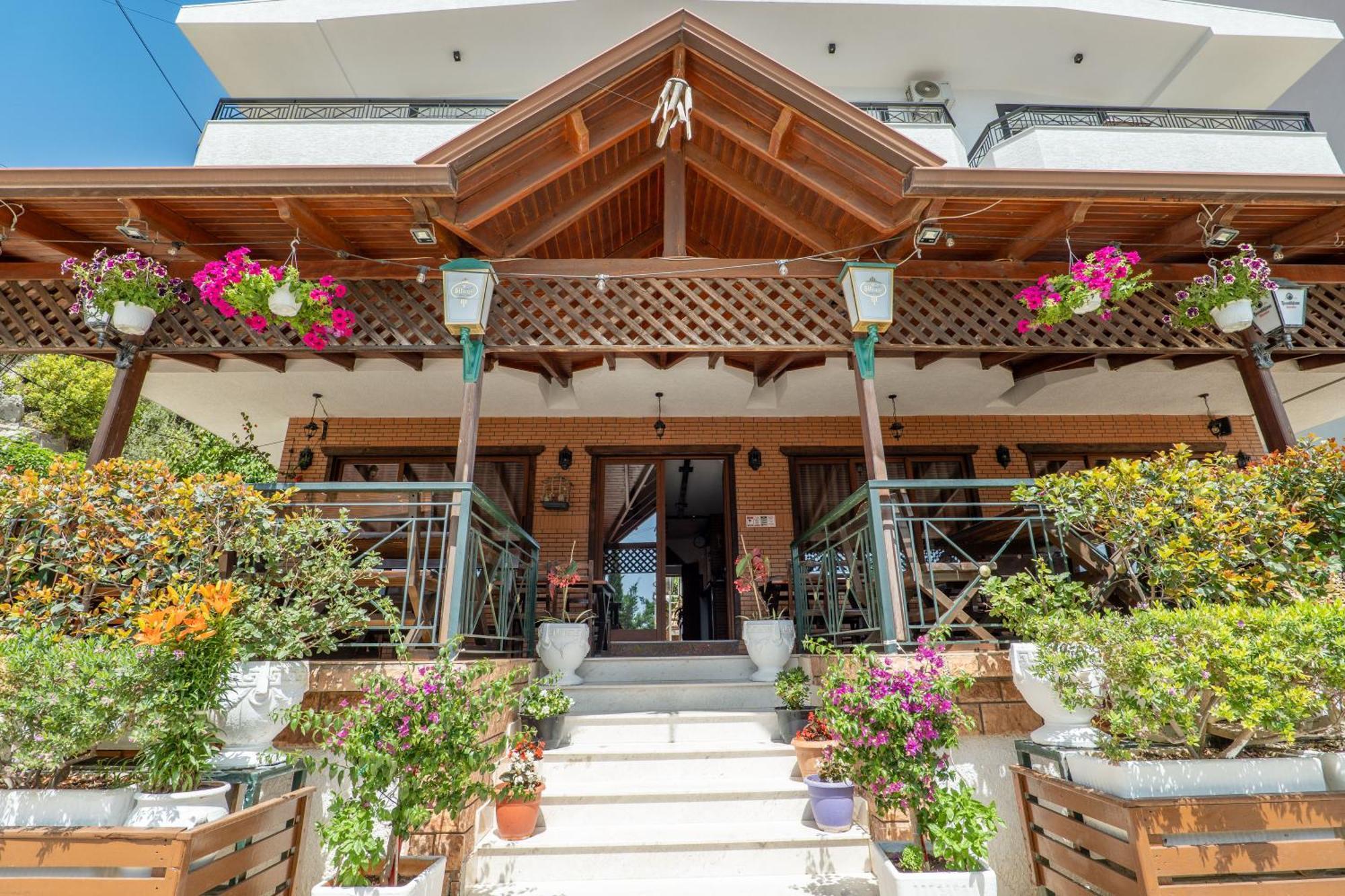 Sunkised Hotel Saranda Kültér fotó