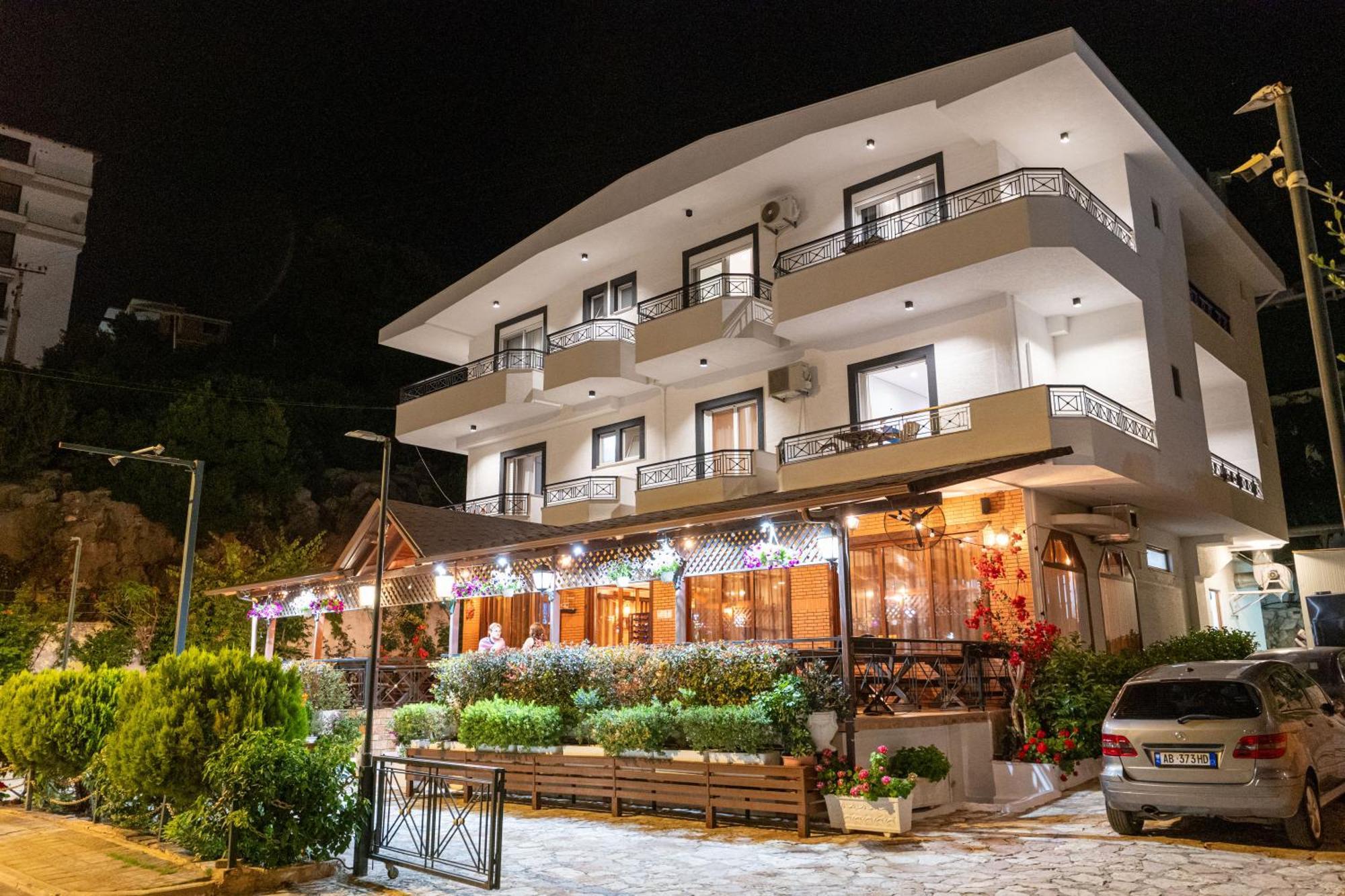 Sunkised Hotel Saranda Kültér fotó