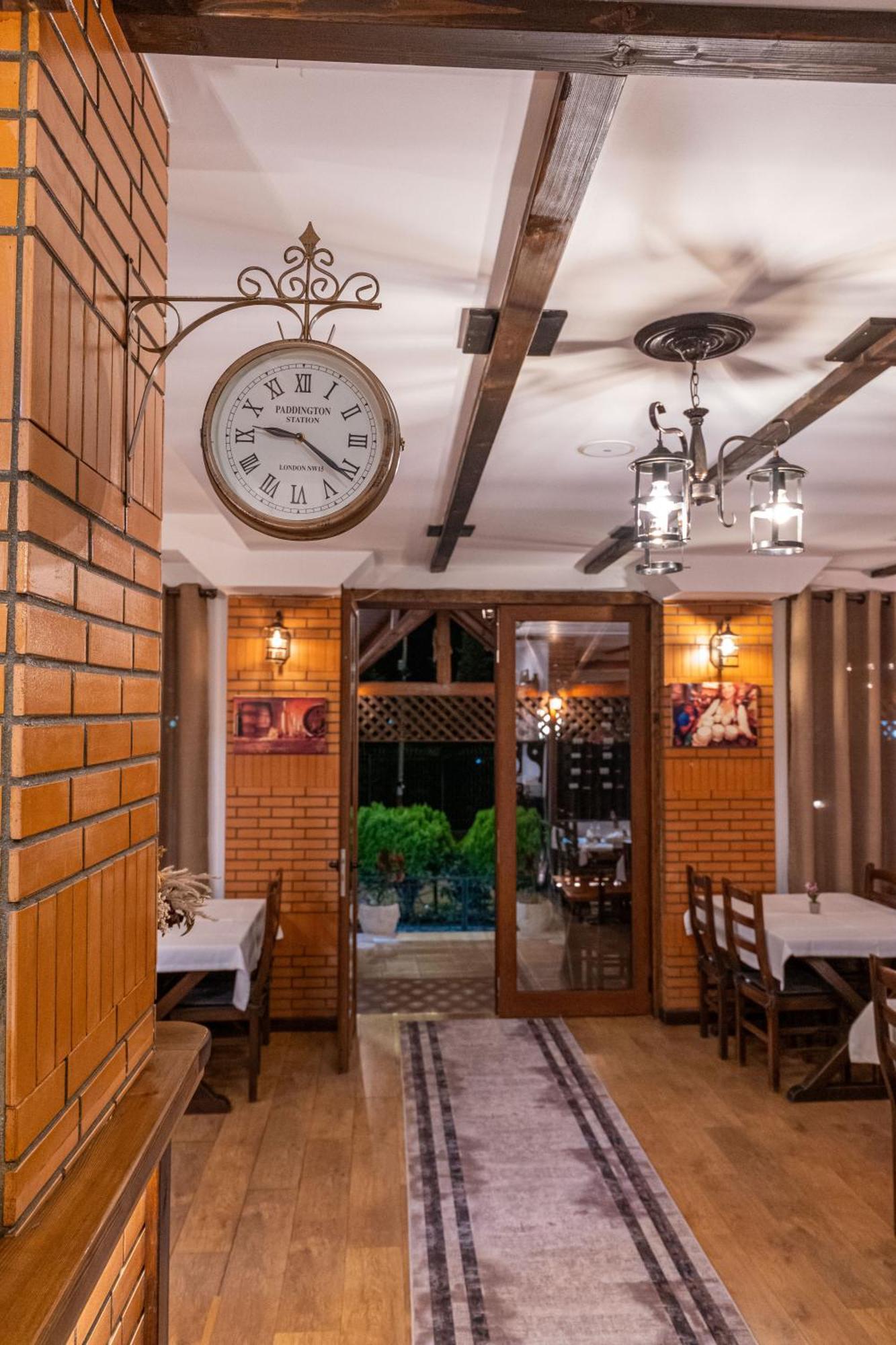 Sunkised Hotel Saranda Kültér fotó