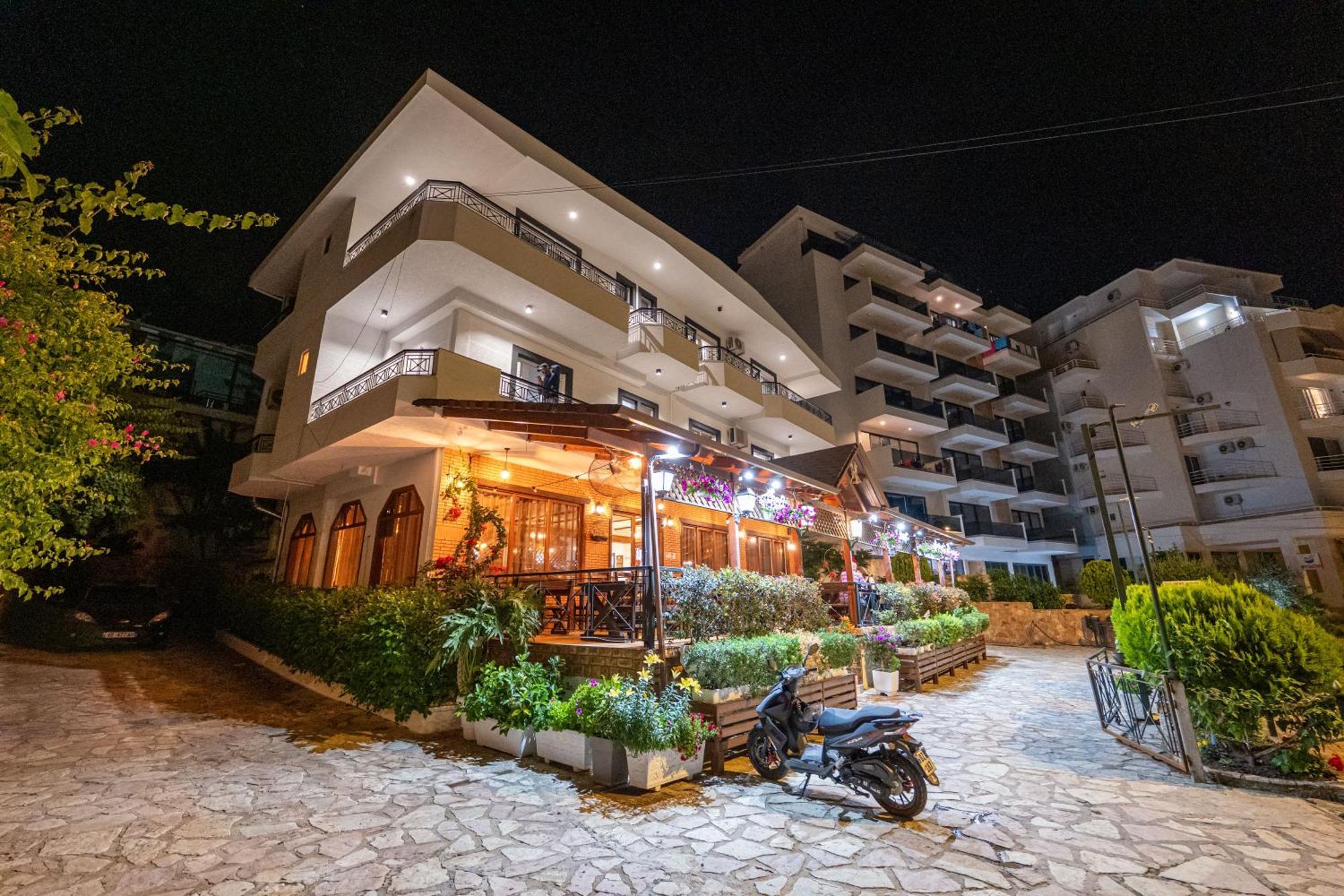 Sunkised Hotel Saranda Kültér fotó