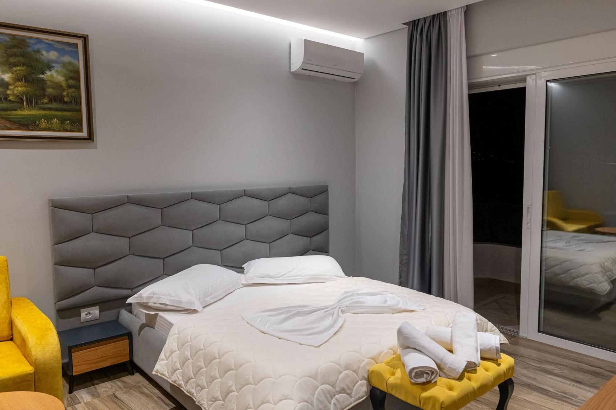 Sunkised Hotel Saranda Kültér fotó