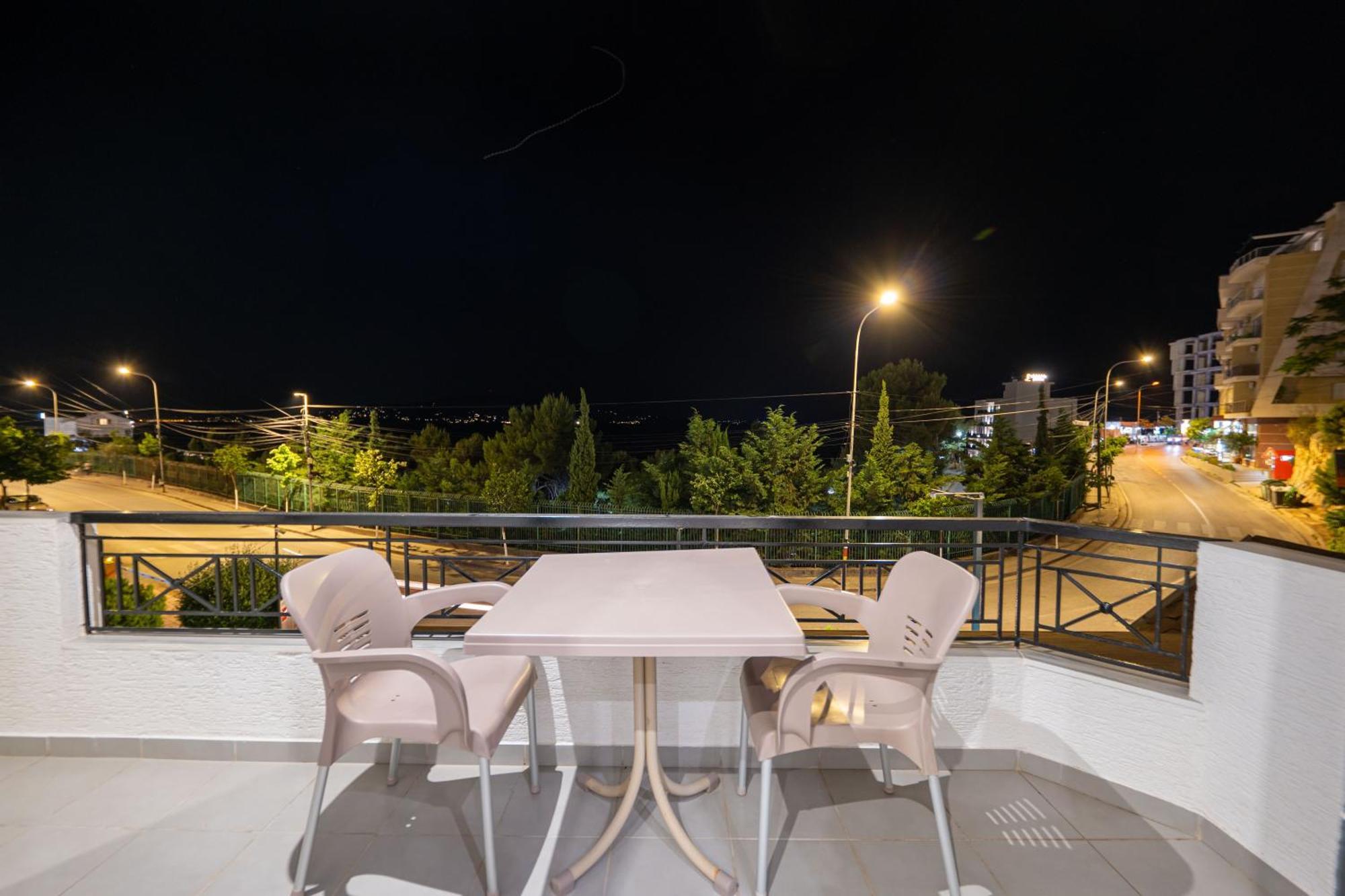 Sunkised Hotel Saranda Kültér fotó
